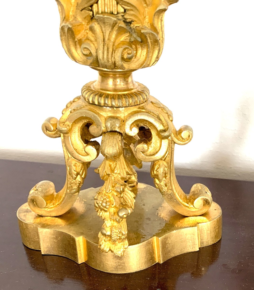 Pair Of Restoration-period Bronze Candlesticks With Mercury Gilding-photo-1