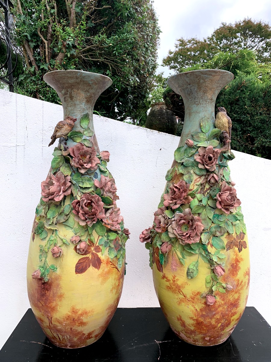 Grande paire de vases en terre cuite " oiseaux et roses "-photo-5