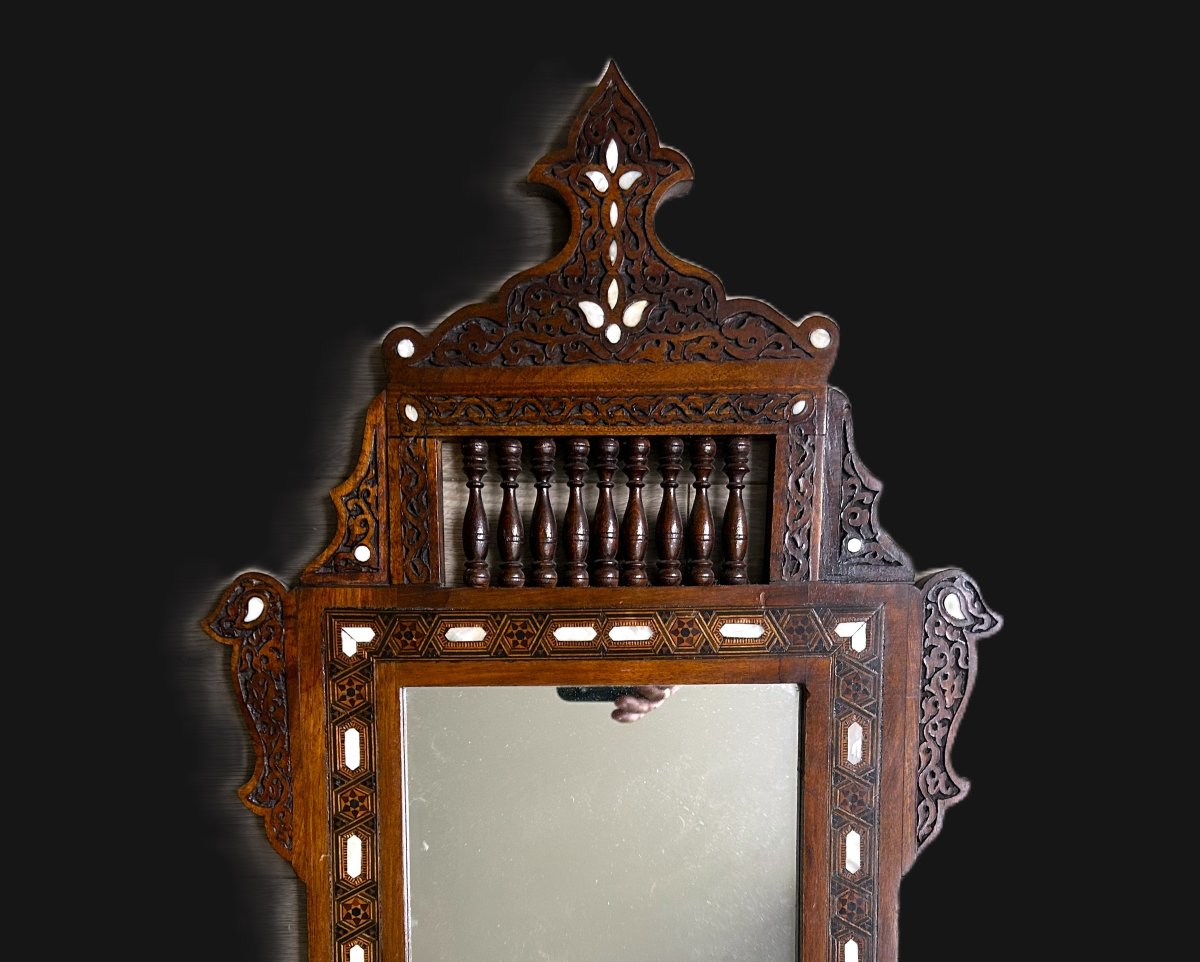 Orientalist Mirror Carved And Inlaid With Mother-of-pearl-photo-2