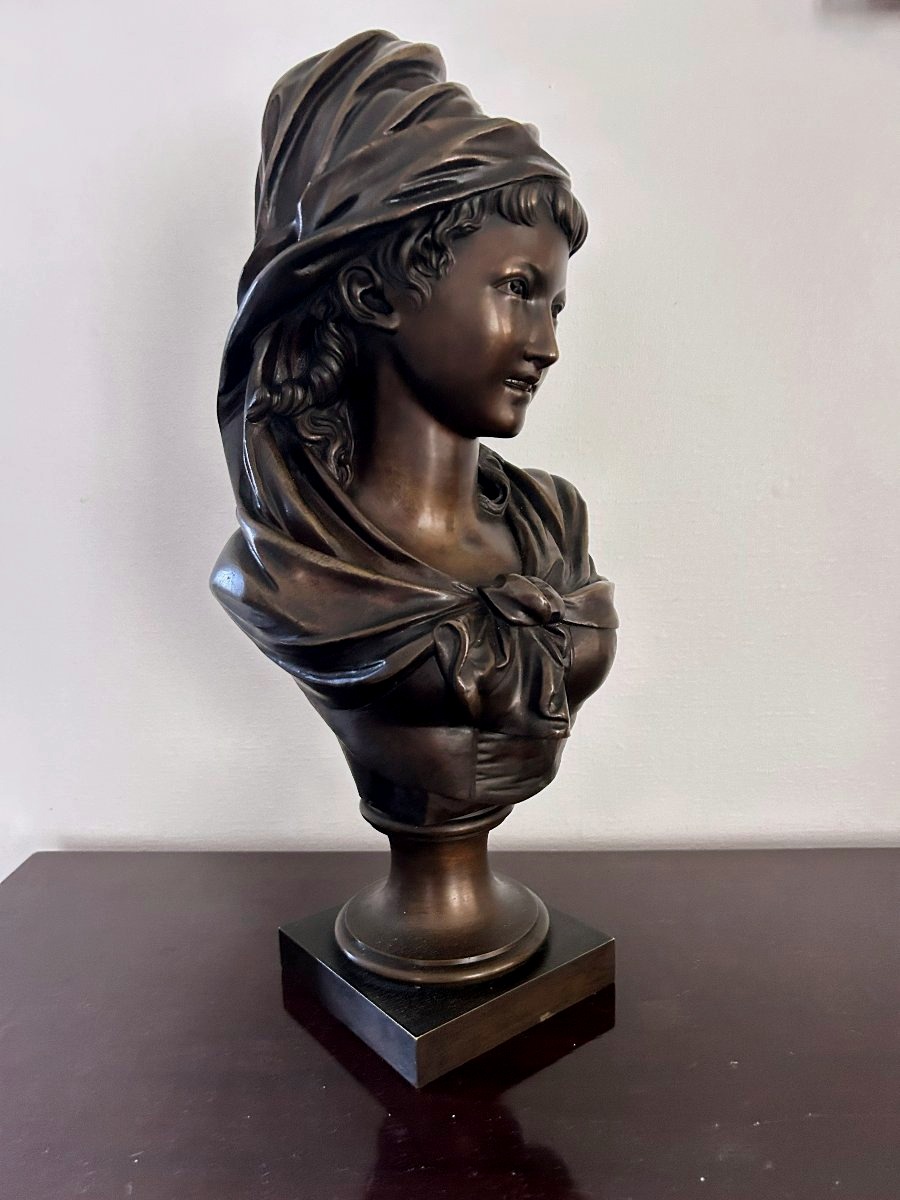 Bronze Bust Of A -photo-3