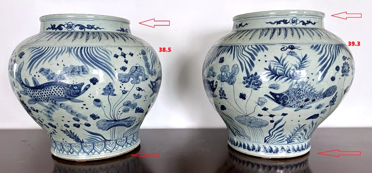 Pair Of Far Eastern Porcelain Vases Or Jars-photo-3