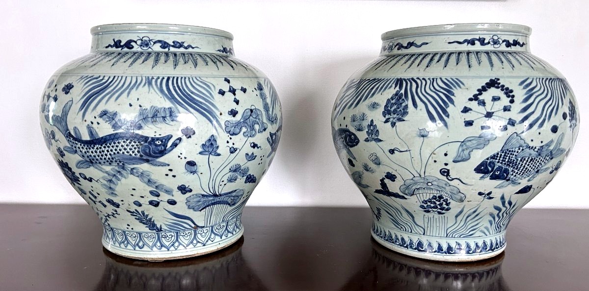 Pair Of Far Eastern Porcelain Vases Or Jars-photo-1
