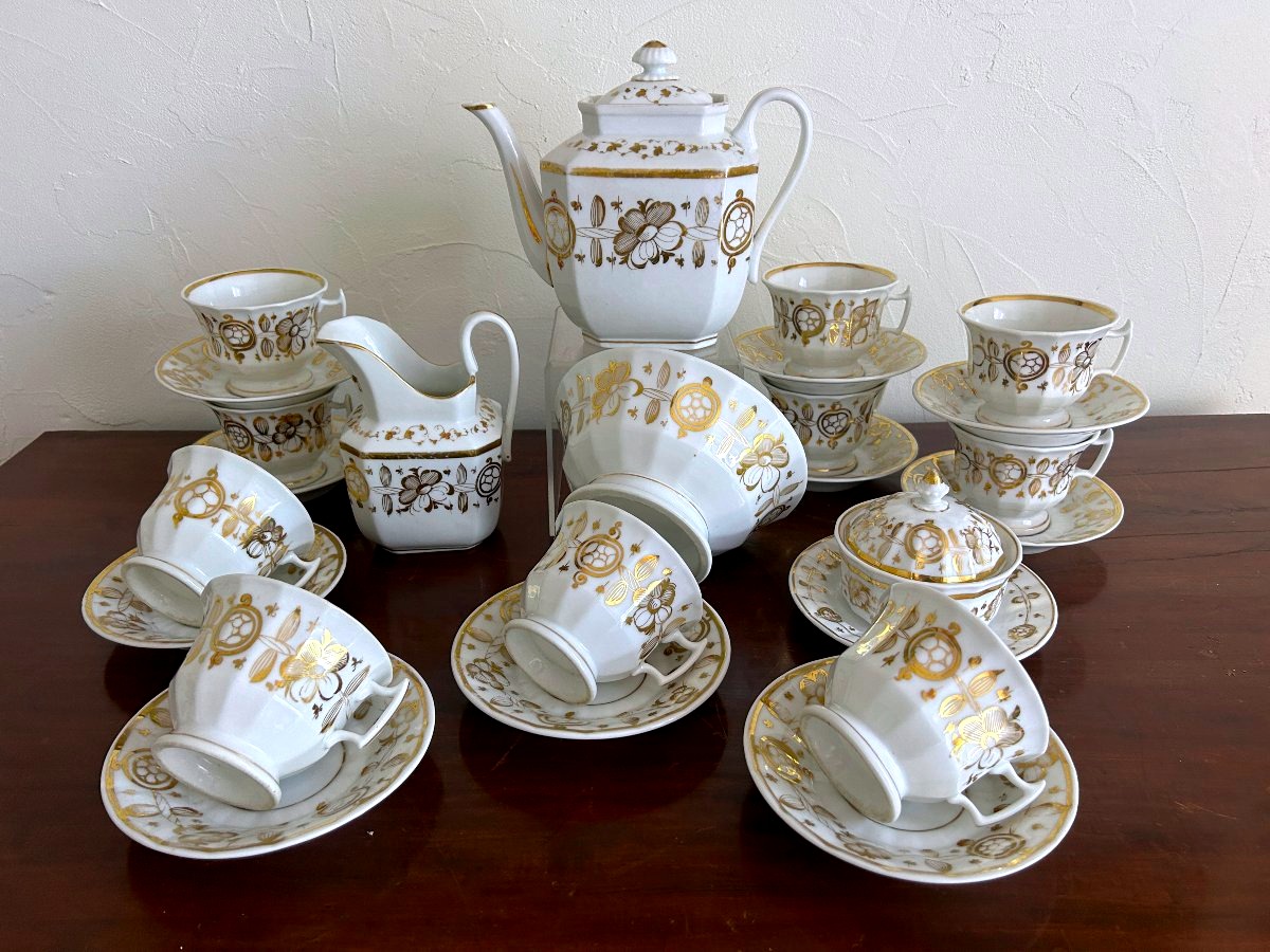 10-piece Coffee Or Tea Set In White And Gold Porcelain From The Empire Period-photo-2