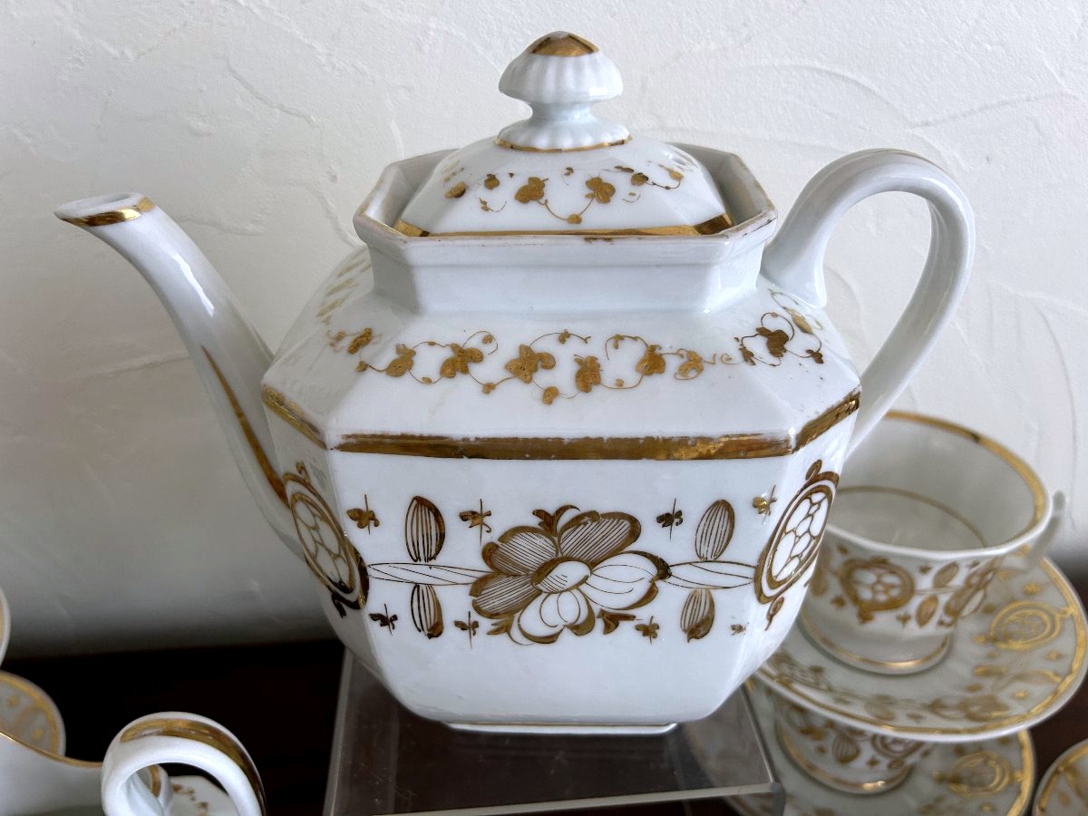 10-piece Coffee Or Tea Set In White And Gold Porcelain From The Empire Period-photo-1