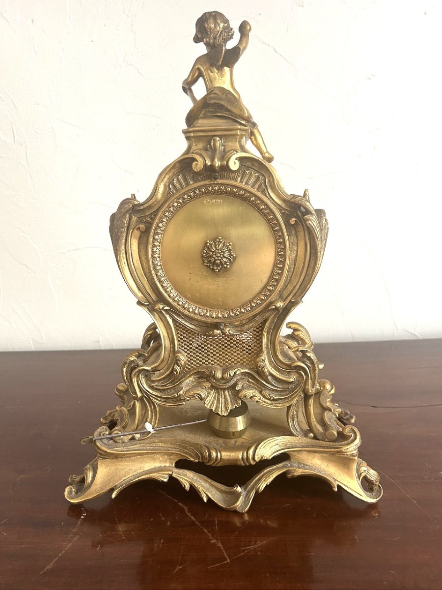Pendule en bronze doré style Louis XV rocaille-photo-3