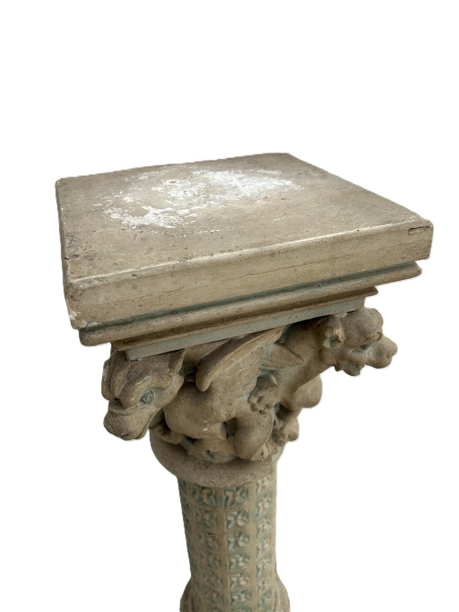 Renaissance-style Stucco Column Carved With Zoomorphic Creatures-photo-1