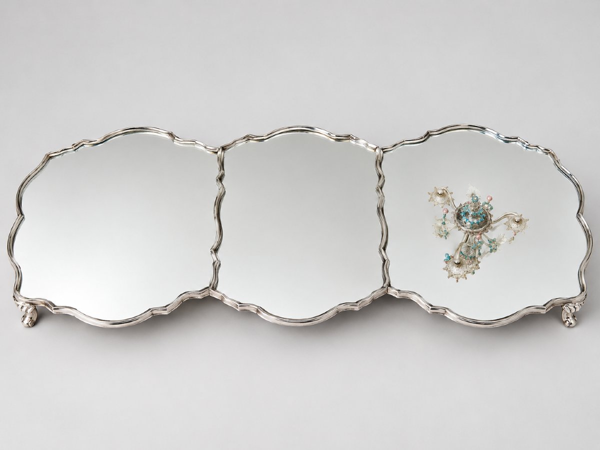 A Large Table Centerpiece Made Of Silver-plated Bronze With A Mirrored Base-photo-3