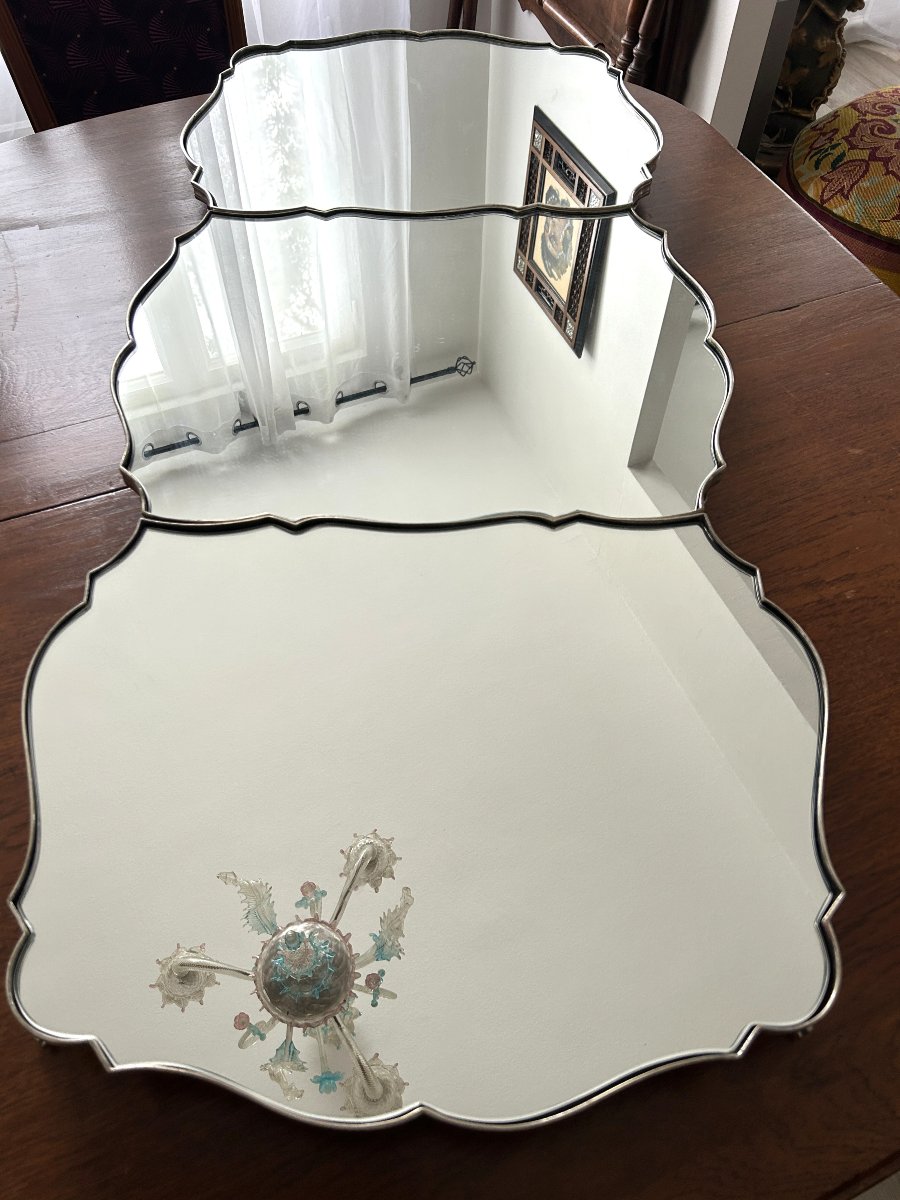 A Large Table Centerpiece Made Of Silver-plated Bronze With A Mirrored Base-photo-3
