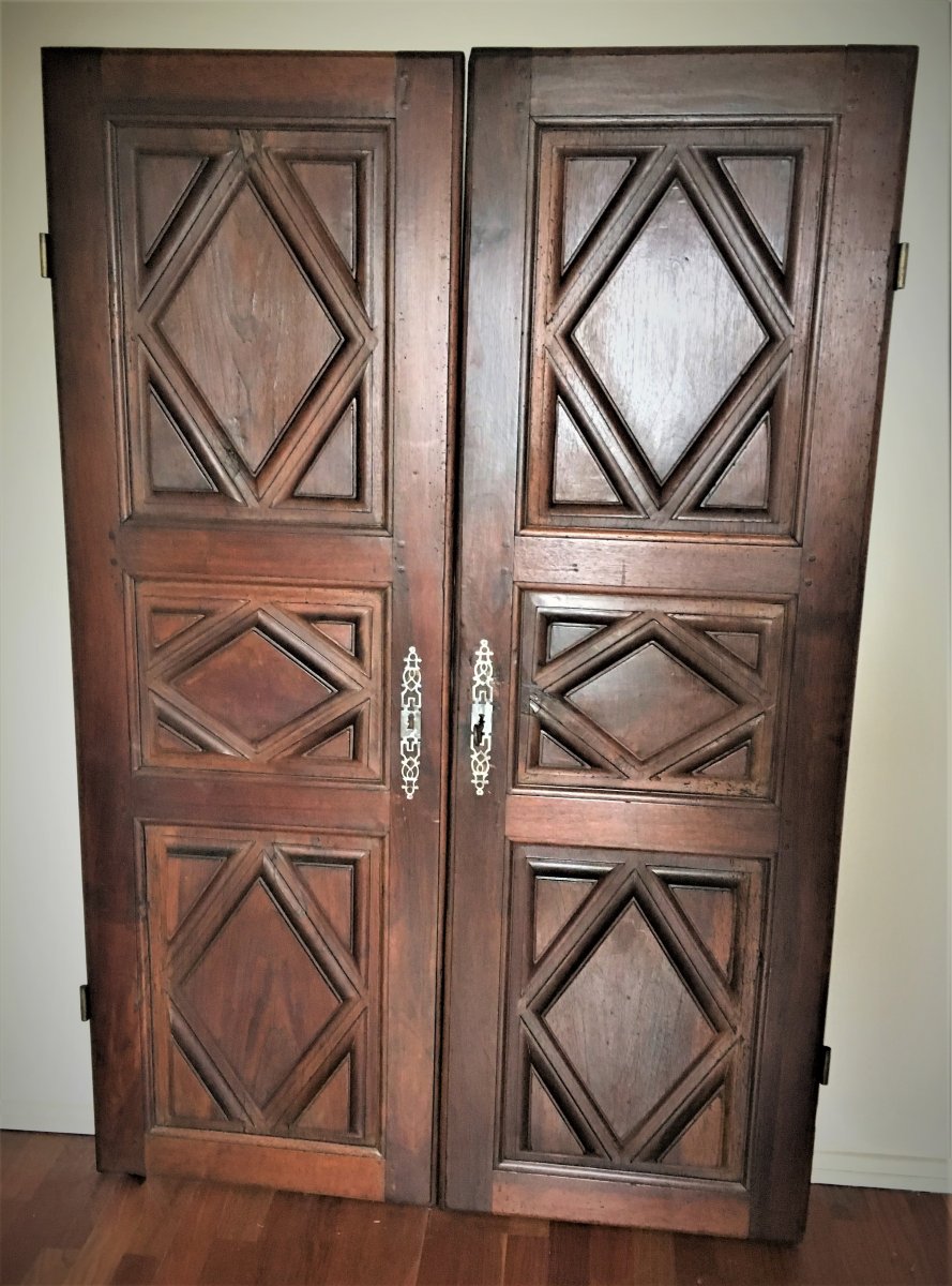 Pair Of Walnut Doors 18th-photo-1