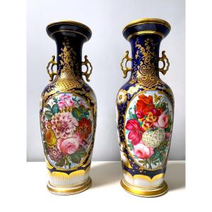 Paire De Vases Porcelaine De Paris 