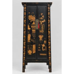 Triangular Chinese Cabinet With Black Lacquer And Gold Motifs