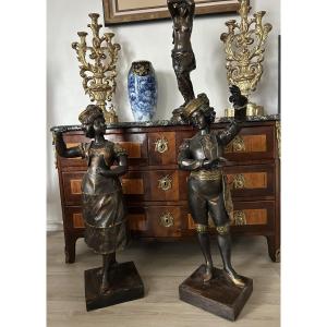 Couple de danseurs italiens en bois sculpté polychrome