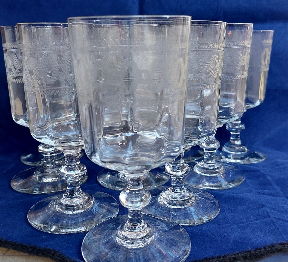 Série 10 verres à Eau Gravés  XIXeme