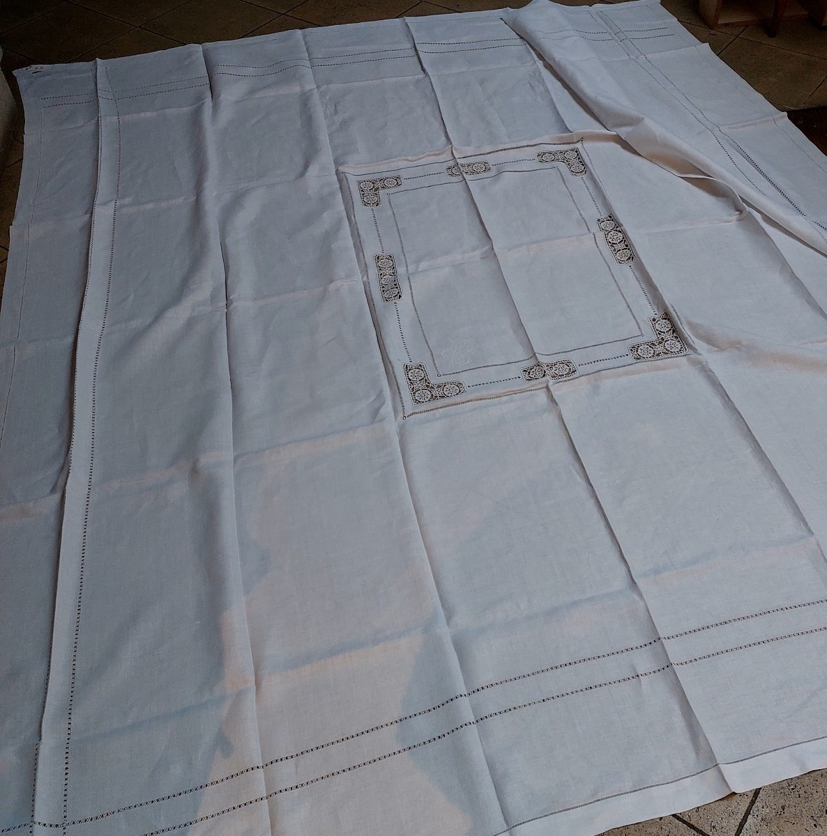 Grande nappe armoirée  280/220