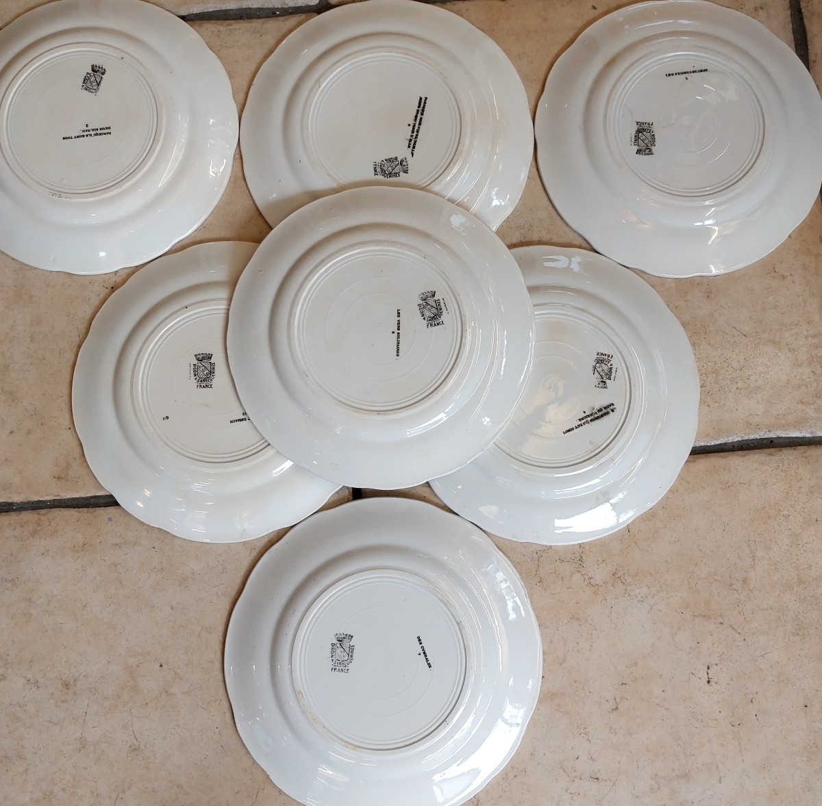 7 Ds "riddles" Dessert Plates-photo-2