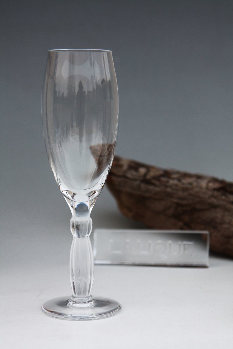 Set Of 2 Lalique Crystal Champagne Flutes, Louqsor Model-photo-1