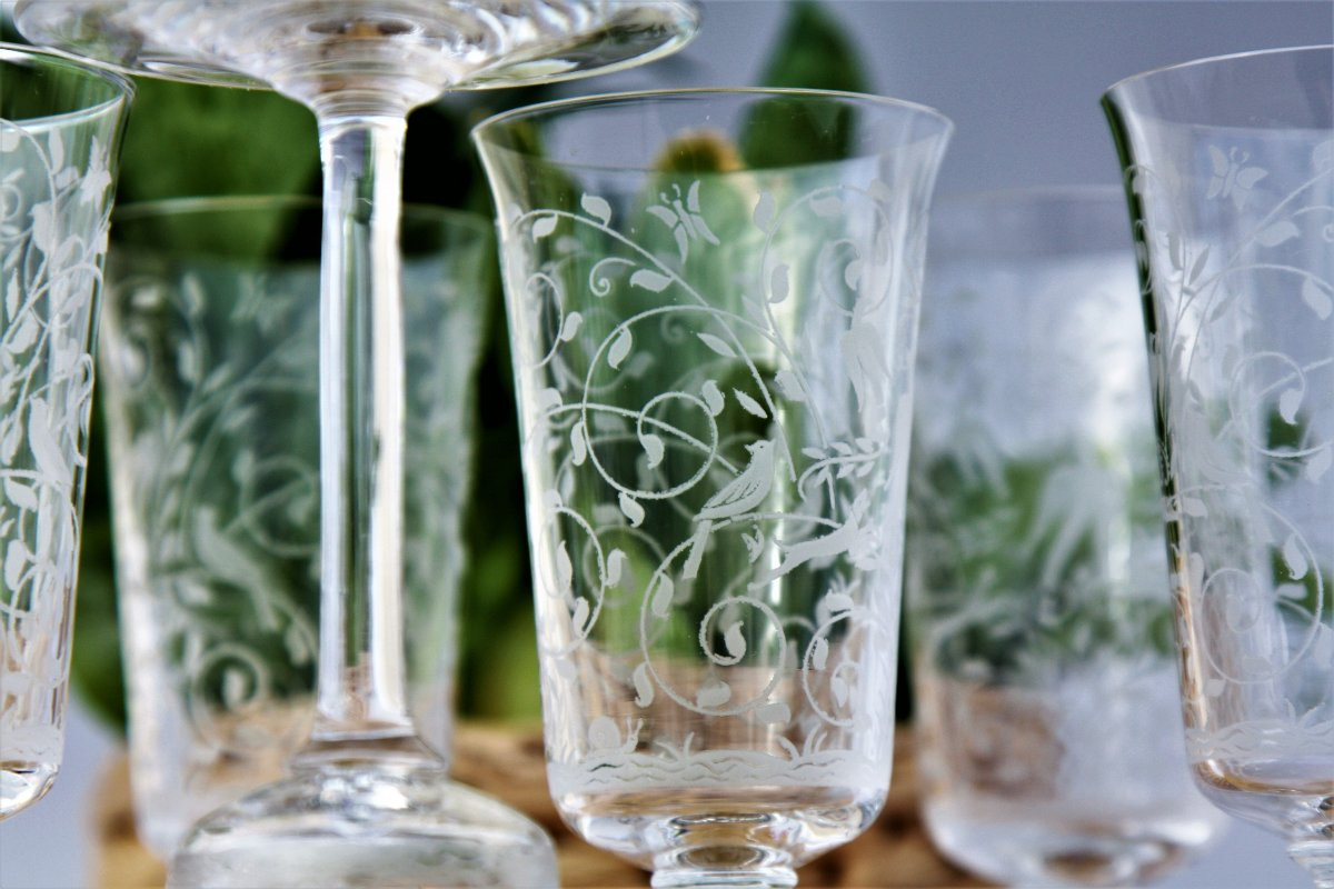 Set Of 6 Baccarat Crystal Wine Glasses, Leillah Model-photo-2