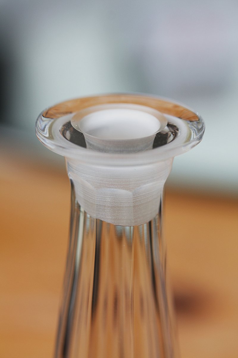 Baccarat Crystal Perfume Bottle, Amber Model-photo-6