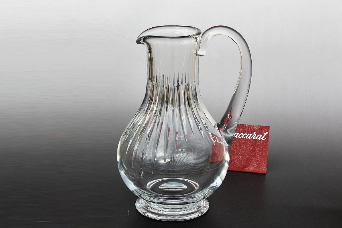 Pichet à eau en cristal de Baccarat, modèle Massena