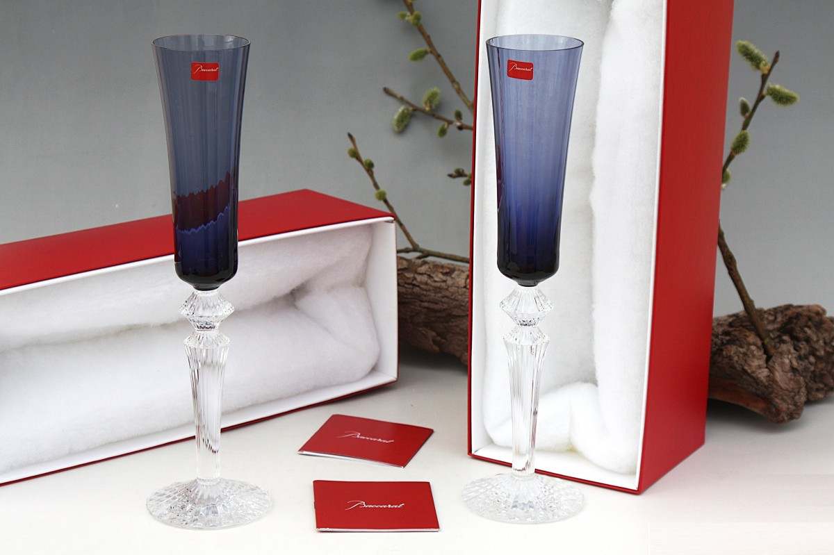 Set de 2 flûtes à Champagne en cristal de Baccarat modèle Mille Nuits