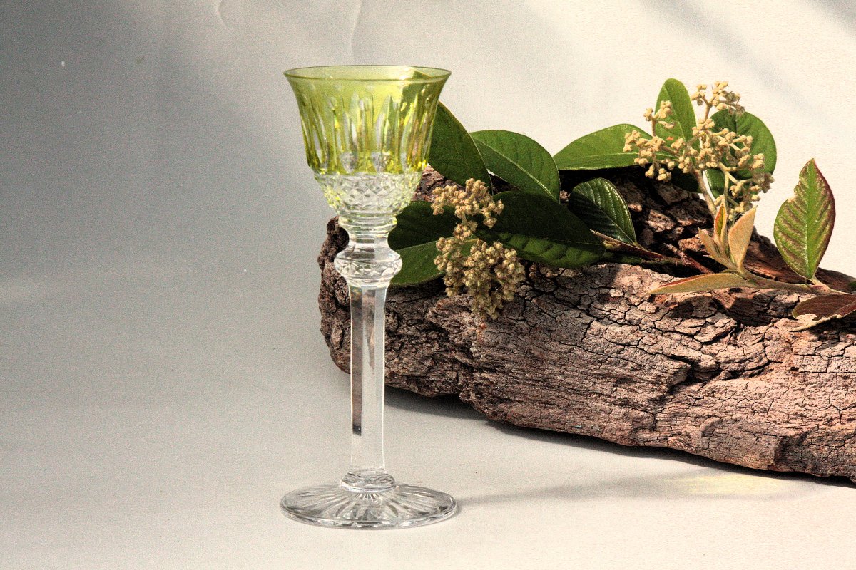 Set de 4 verres à liqueur en cristal de Saint Louis modèle Tommy-photo-3