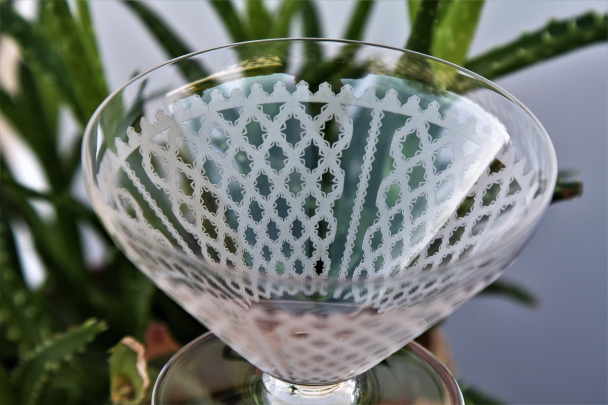 Set de 6 coupes à Champagne en cristal de Baccarat, modèle Bruxelles-photo-2