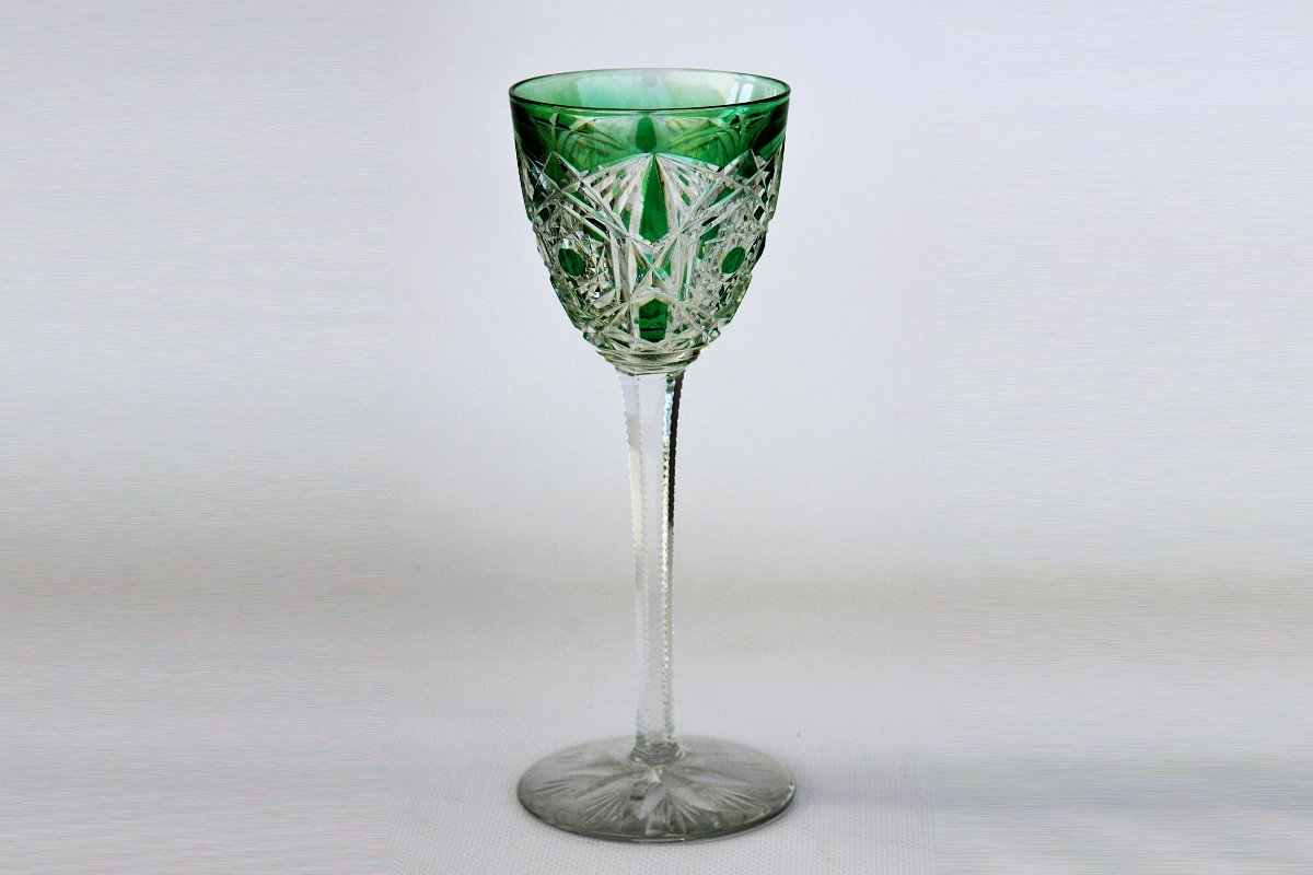 Verre à Vin Du Rhin En Cristal De Baccarat, Modèle Lagny vert