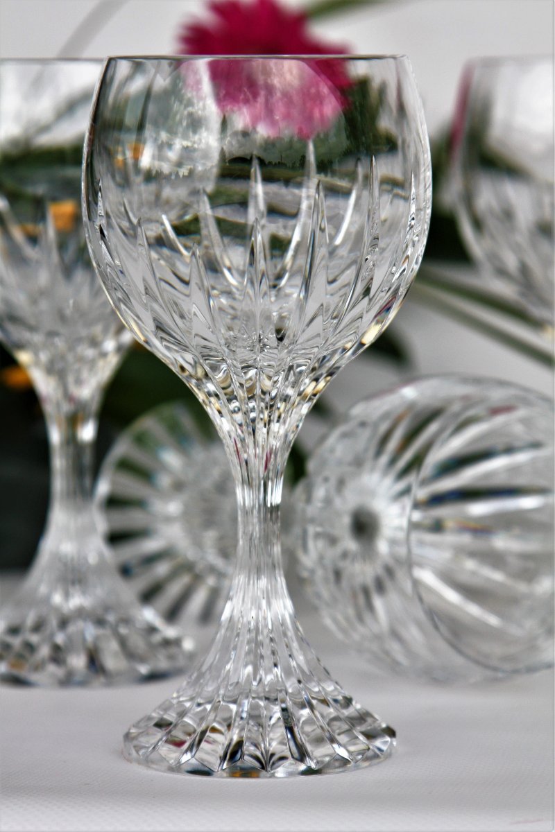 Set Of 6 Burgundy  Wine Glasses In Baccarat Crystal, Massena Model-photo-1