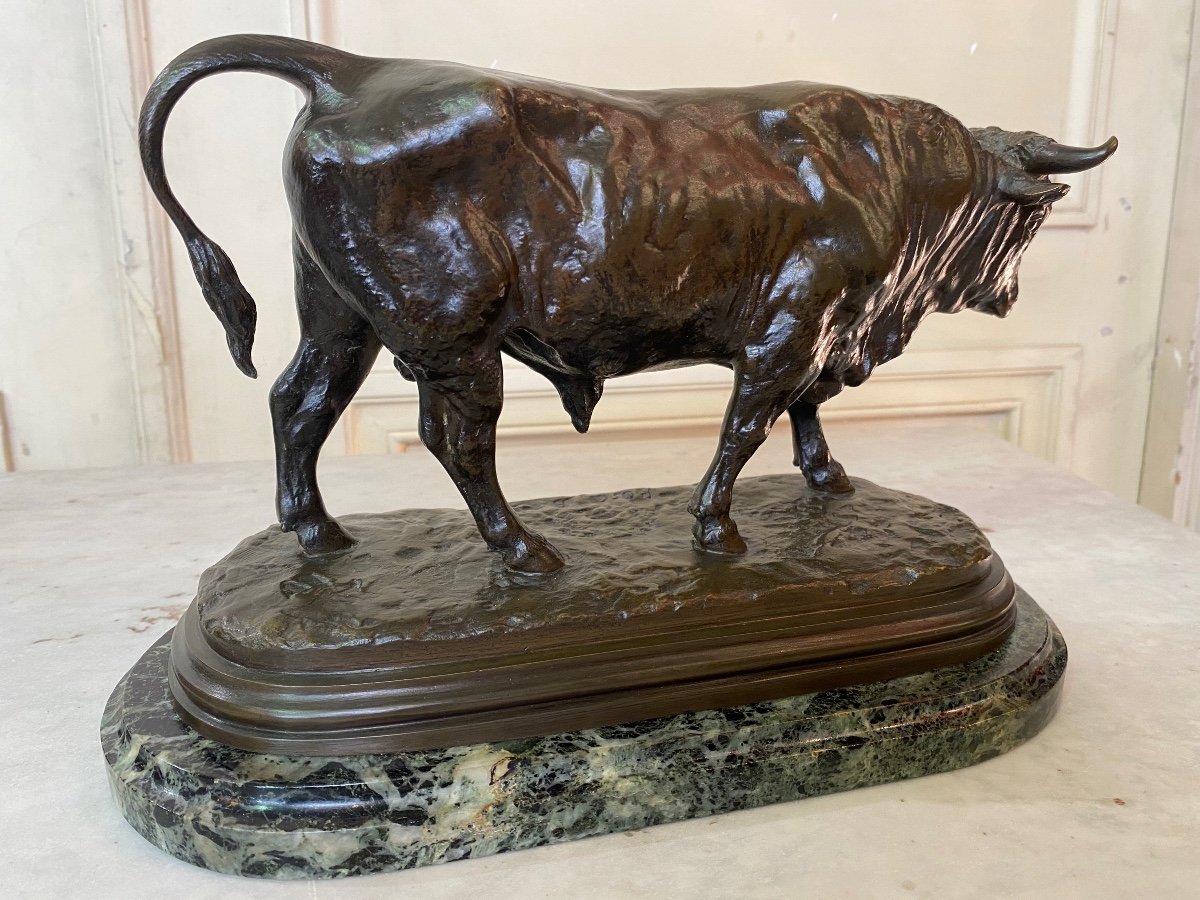 Taureau marchant En Bronze à Patine Brune XIXème Signé Rosa Bonheur (1822-1899)-photo-1