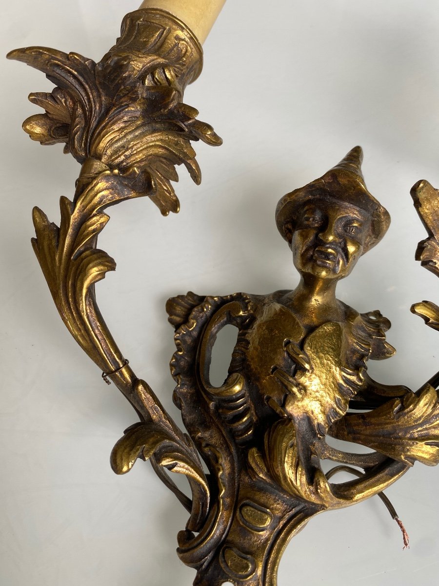 Pair Of Chinese Sconces, Louis XV Style In Bronze-photo-1