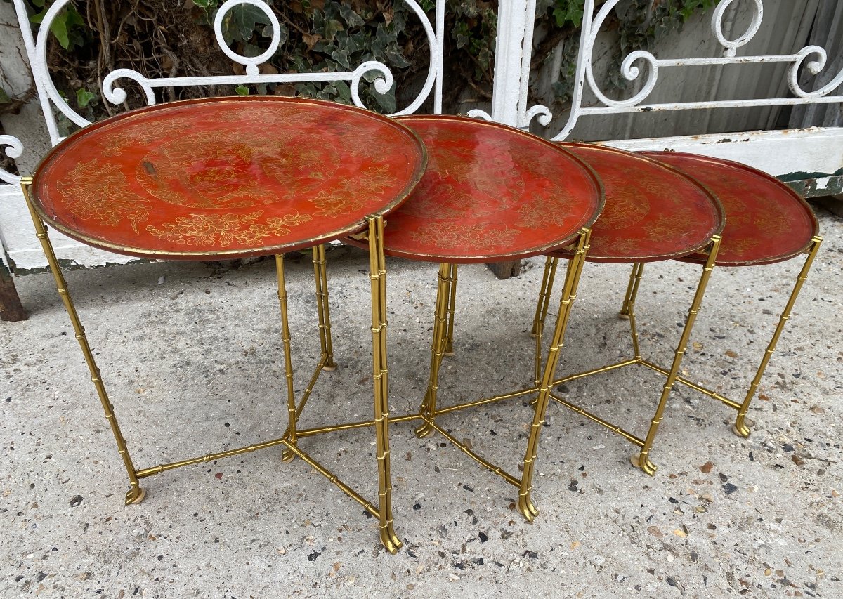 Brass Nesting Tables With Bamboo Decor, Red Lacquer Top In The Style Of Maison Baguès-photo-2