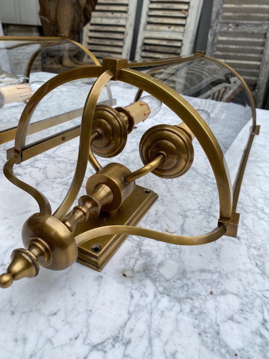 Grande Paire D’appliques Demie-lanterne De Style Louis XVI En Laiton -photo-2