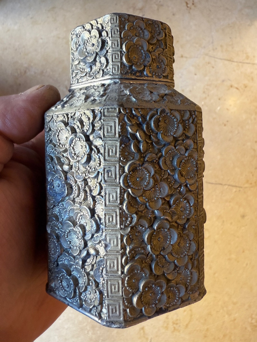Repoussé Tin Tea Box, Greek Decoration And Lotus Flowers, China, Asia...-photo-2