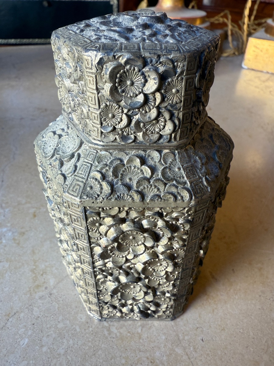 Repoussé Tin Tea Box, Greek Decoration And Lotus Flowers, China, Asia...-photo-3