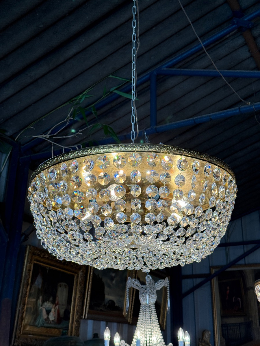 Paire de grands plafonniers de style Louis XVI, pampilles de cristal et laiton -photo-1