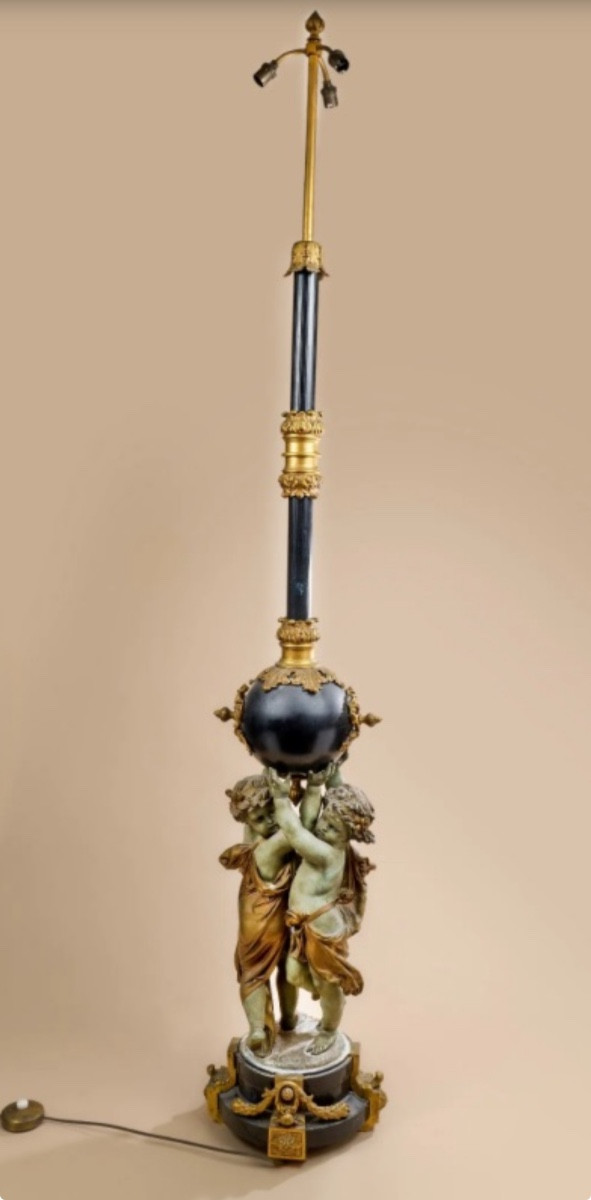 Lampadaire aux angelots, époque Napoléon III, Par Albert-Ernest Carrier-Belleuse , H: 1,80m