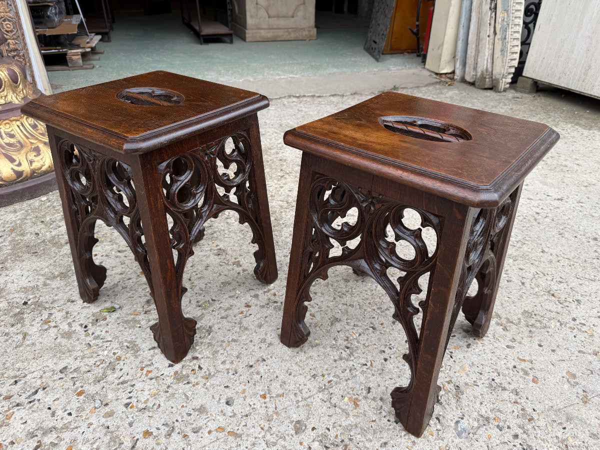 Pair Of Gothic Style Stools In Carved And Openwork Oak, To Be Restored -photo-4