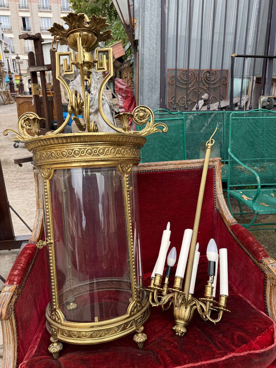Lanterne de hall de style Louis XVI en bronze doré à 8 Lumières -photo-1