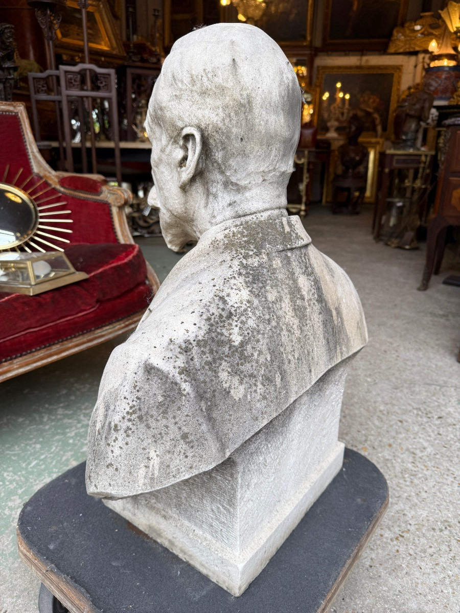Buste en marbre blanc représentant Louis Pasteur signé Godefroid Devreese (1861-1941)-photo-5