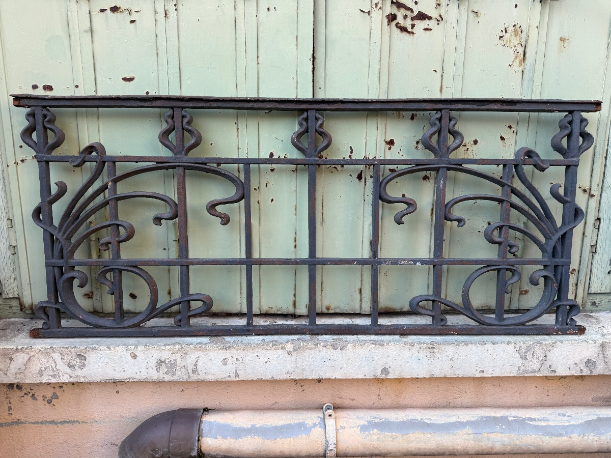 Lot de 15 grilles / appuis de fenêtre / garde corps d’époque art nouveau 1900, style Nouille.-photo-4