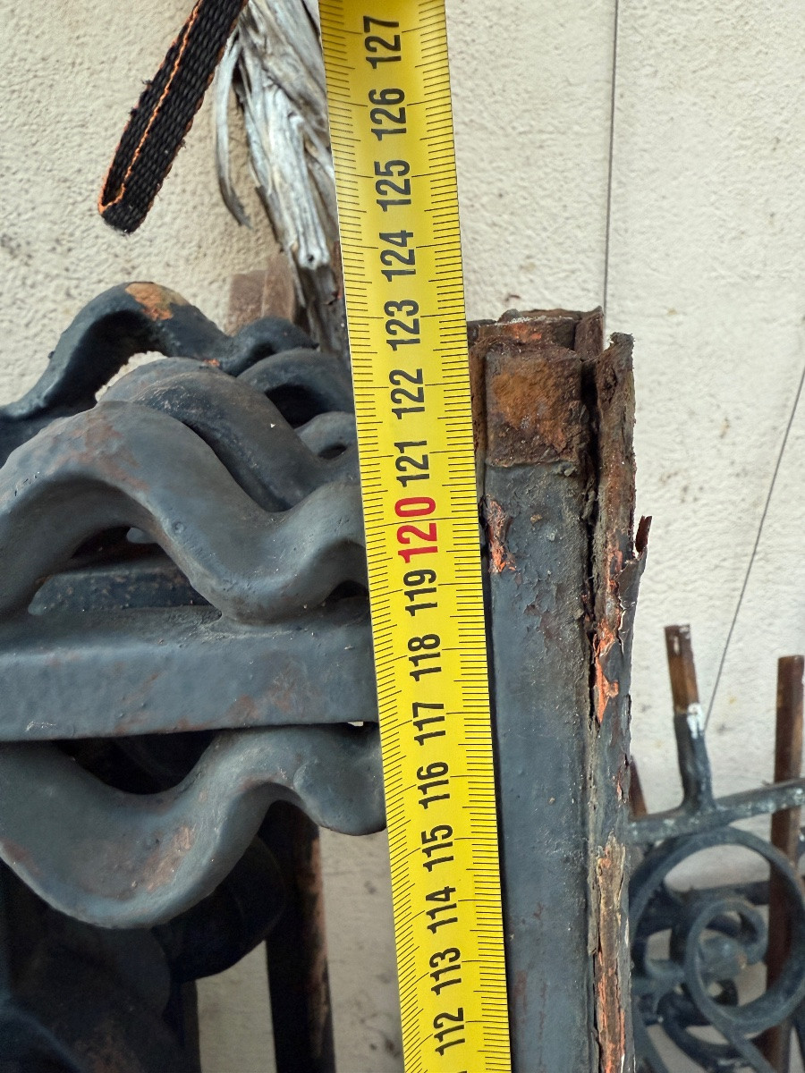 Lot de 15 grilles / appuis de fenêtre / garde corps d’époque art nouveau 1900, style Nouille.-photo-5