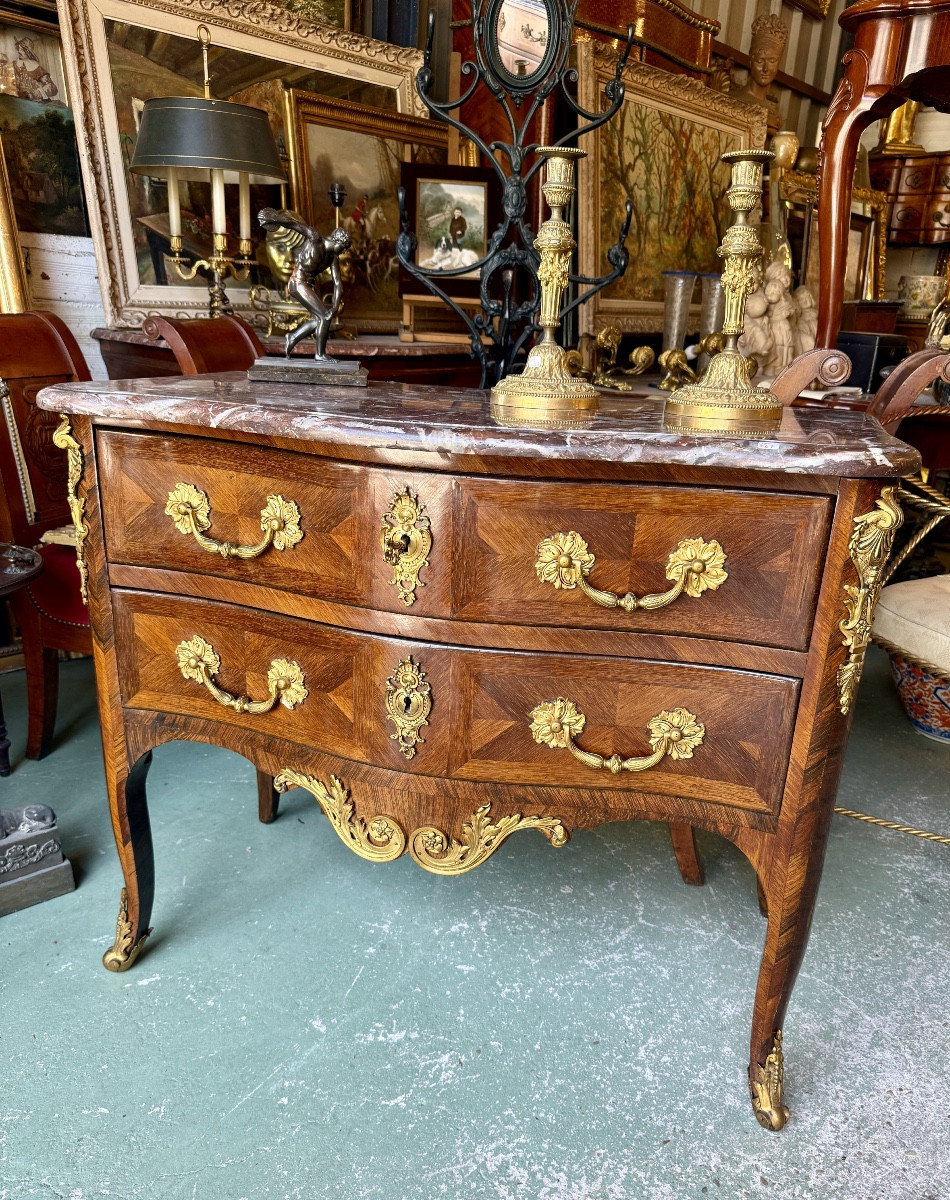 18th Century Rosewood Veneer And Gilded Bronze Chest Of Drawers