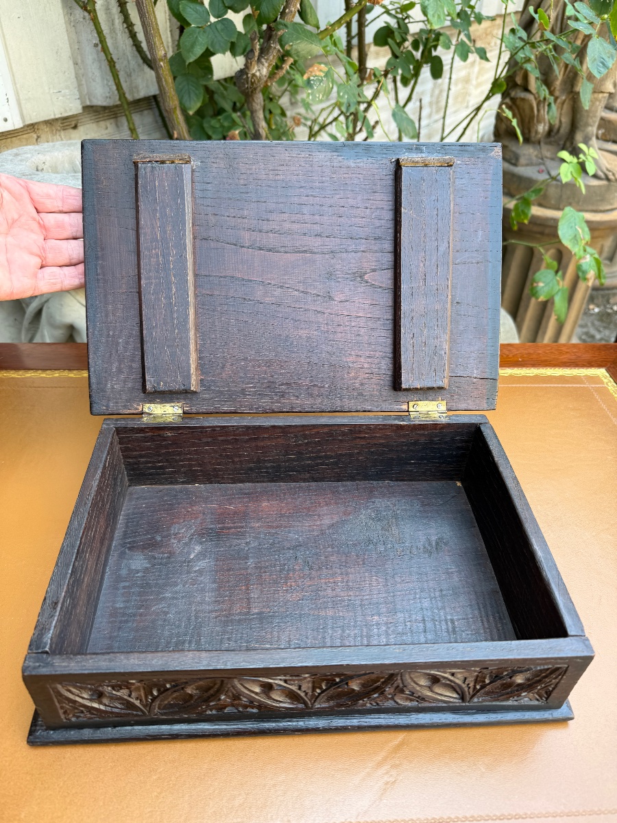 Gothic-style Box Or Case Made Of Carved Oak, Late 19th Century -photo-5