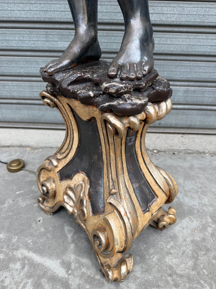 Torchère Nubien en bois sculpté et argenté a 9 lumières , XXème siècle -photo-4