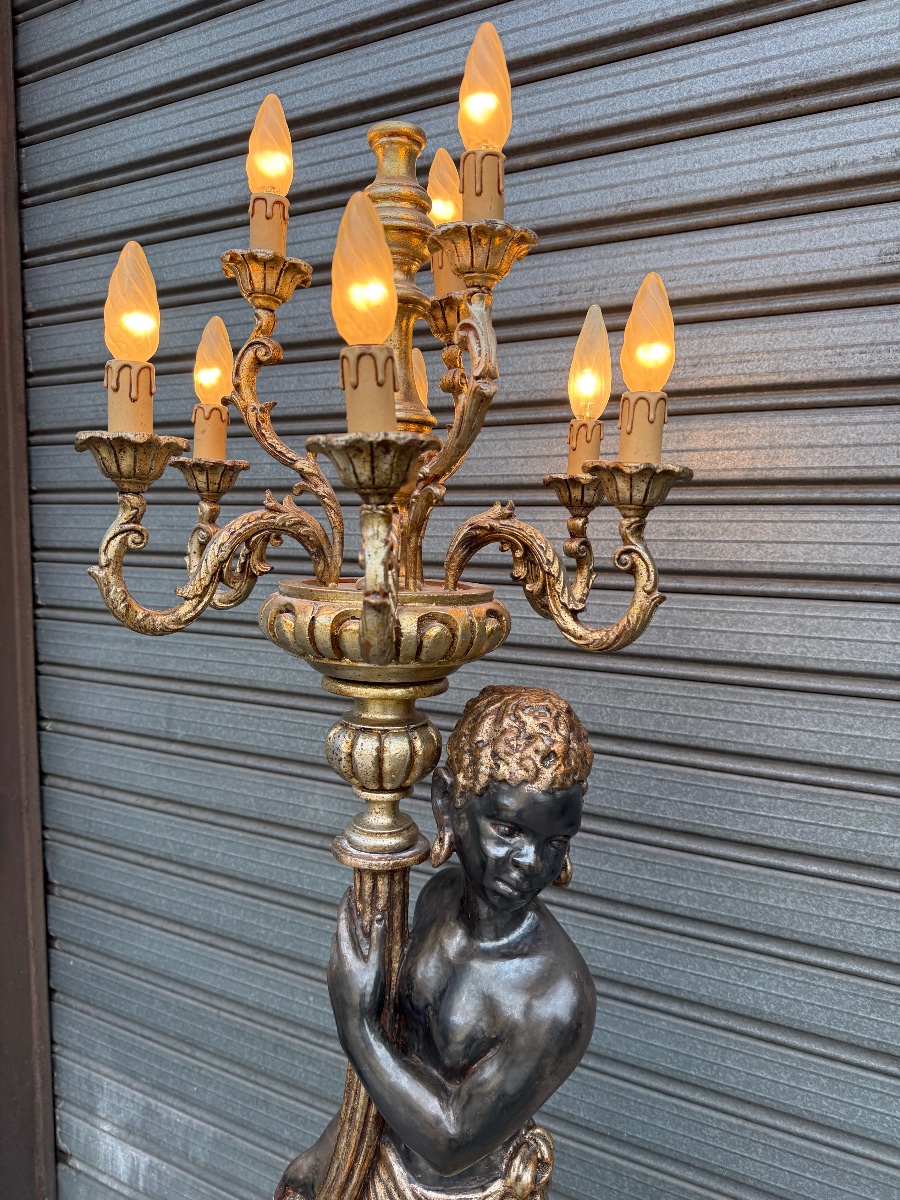 Torchère Nubien en bois sculpté et argenté a 9 lumières , XXème siècle -photo-3