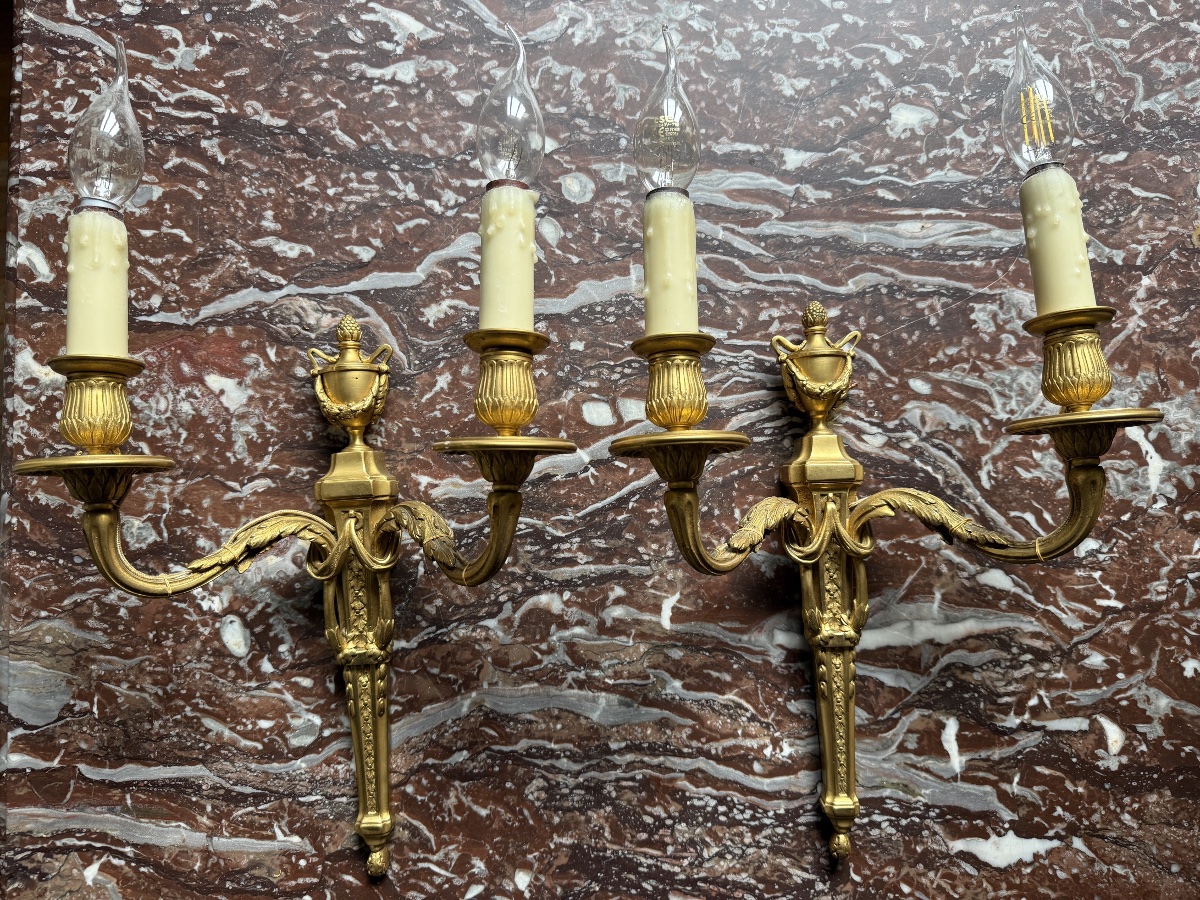 Pair Of Louis XVI-style Wall Sconces In Gilded, Chiseled Bronze, 20th Century -photo-8