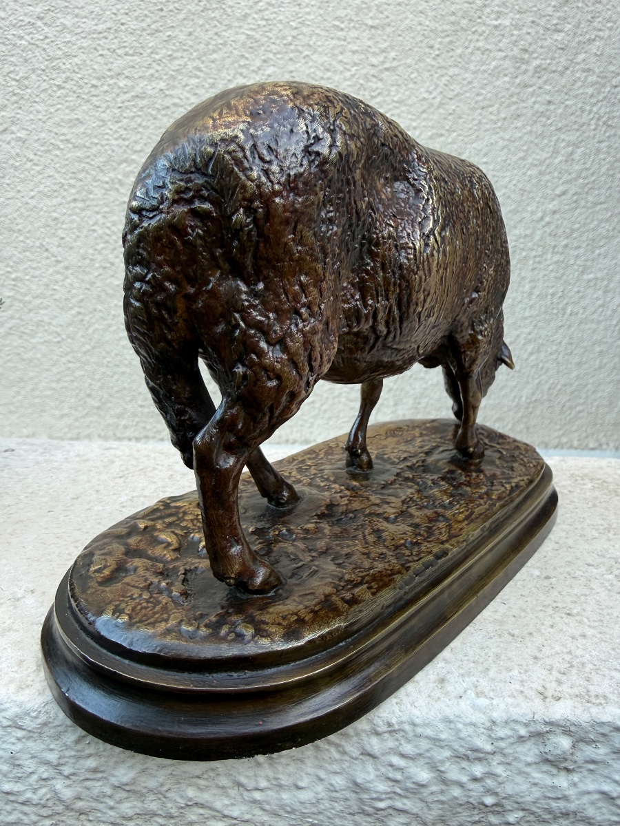 Mouton broutant, Bronze à patine mordoré, signé Rosa Bonheur (1822-1899)-photo-4