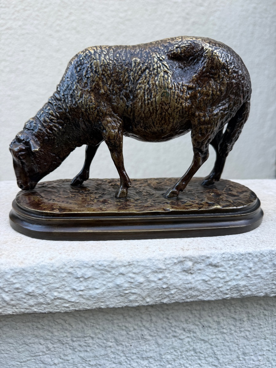 Mouton broutant, Bronze à patine mordoré, signé Rosa Bonheur (1822-1899)-photo-5