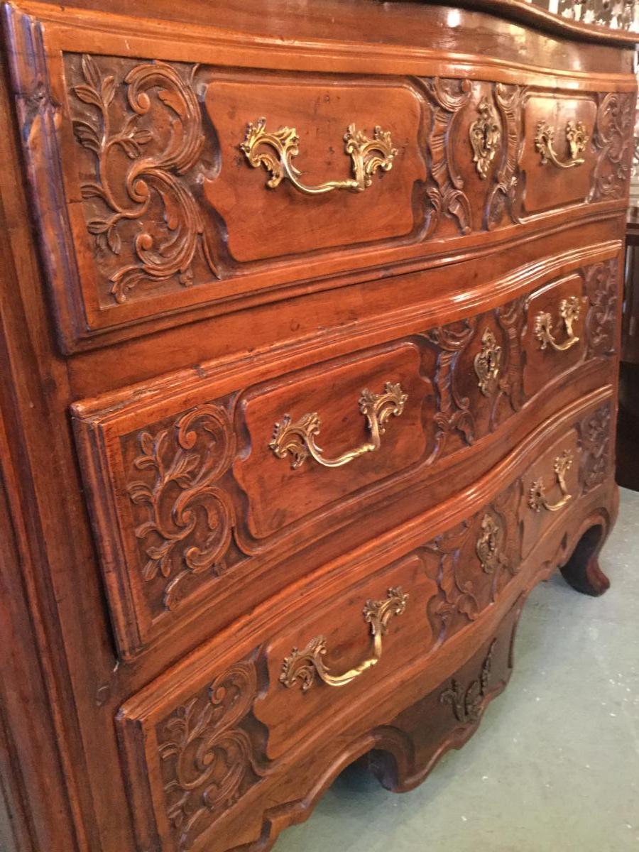 Lyonnaise Commode In Walnut Eighteenth Century-photo-3