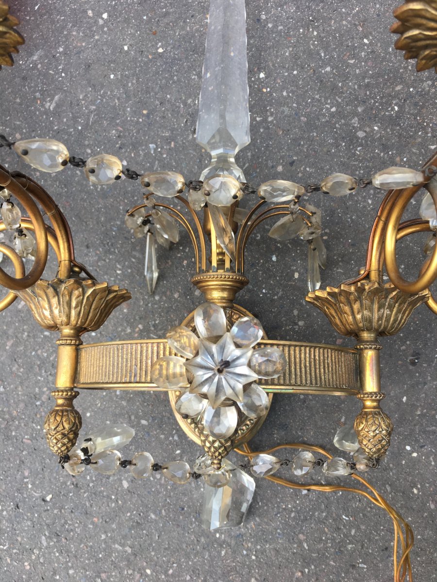 Pair Of Louis XVI Style Gilt Bronze Sconces And Crystal Pendants-photo-4